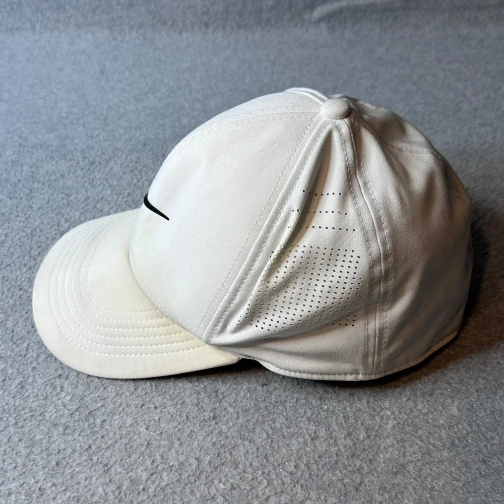 Nike Hat Mens M/L White‎ Classic99 Dri-FIT Cowboys Golf Club BV1073-101